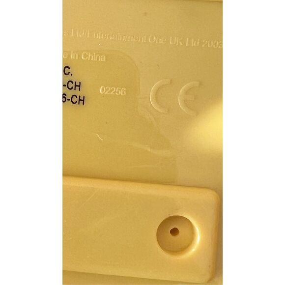 Peppa Pig Family Camper Van Vintage 2003 Car made in UK - Picture 12 of 13